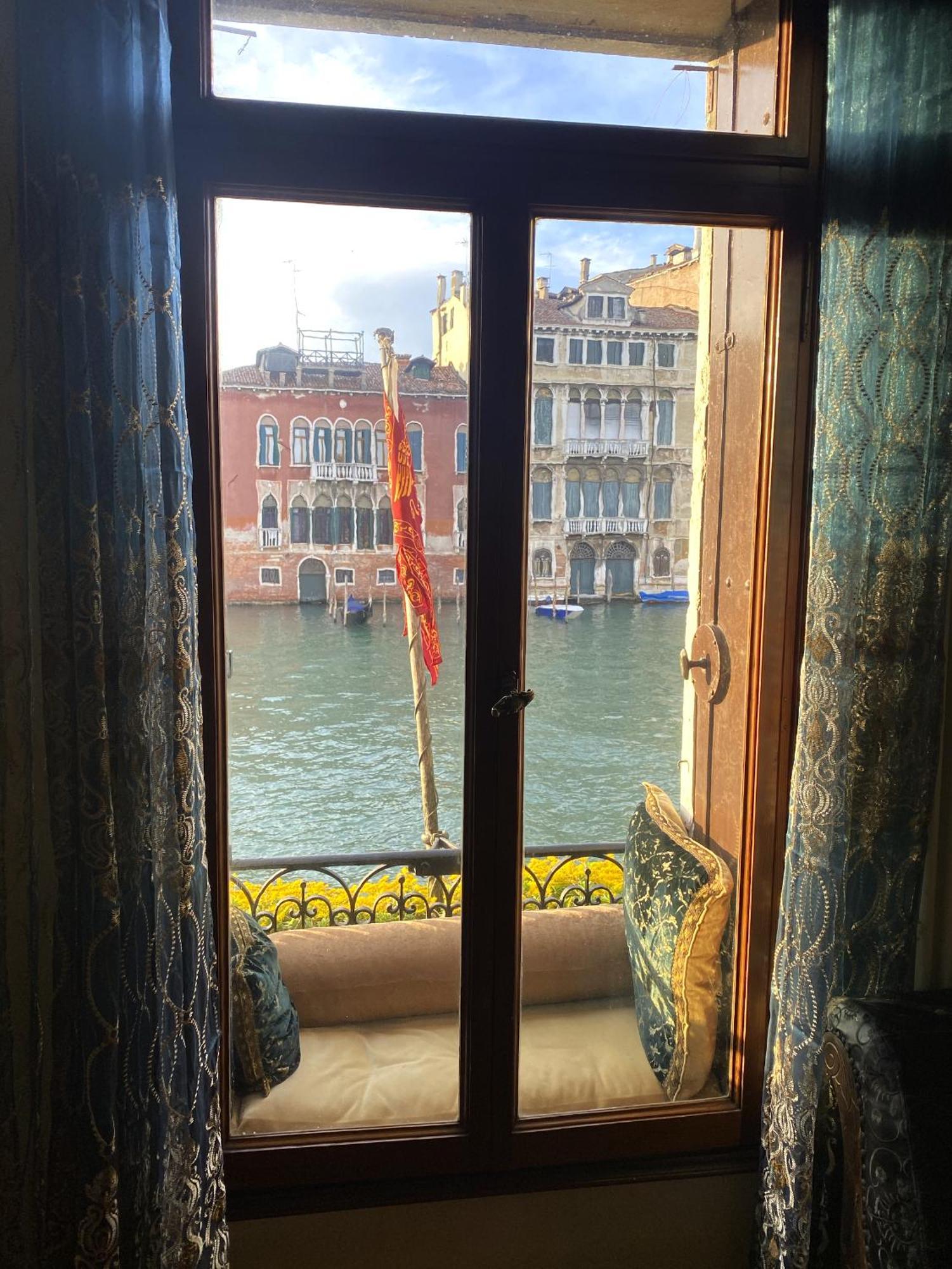 Luxury Apartment On The Grand Canal Wenecja Zewnętrze zdjęcie